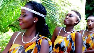 Danse traditionnelle burundaise  Club INTATANA [upl. by Wons]